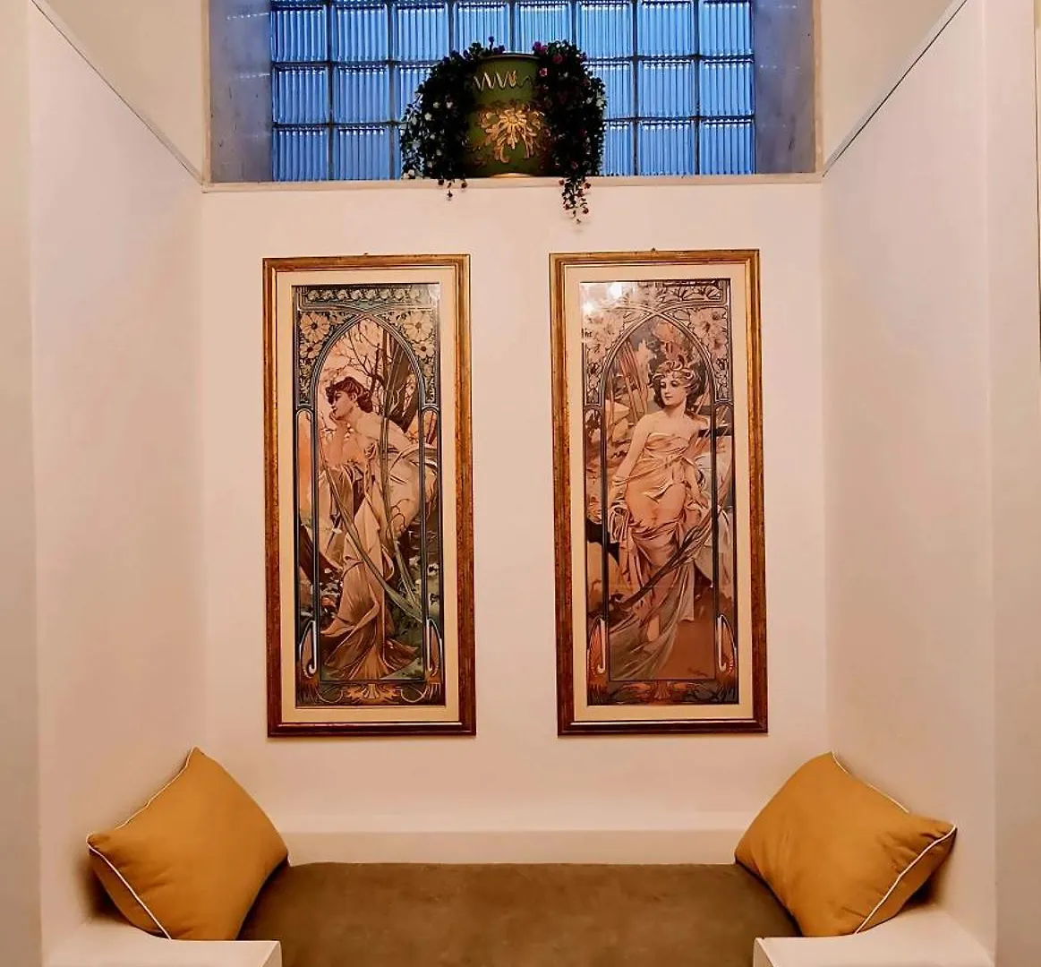 פלרמו Maisonnouveau